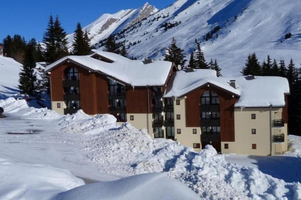 Appartement La Clusaz Avec Terrasse Sur Les Pistes De Ski 마니고 외부 사진