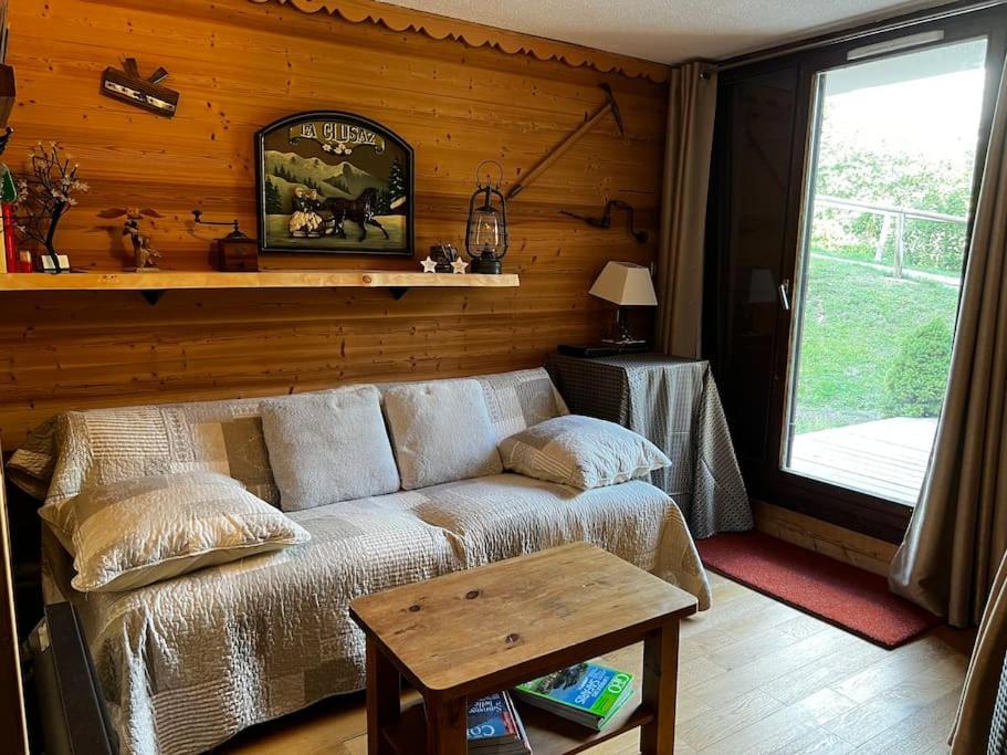 Appartement La Clusaz Avec Terrasse Sur Les Pistes De Ski 마니고 외부 사진