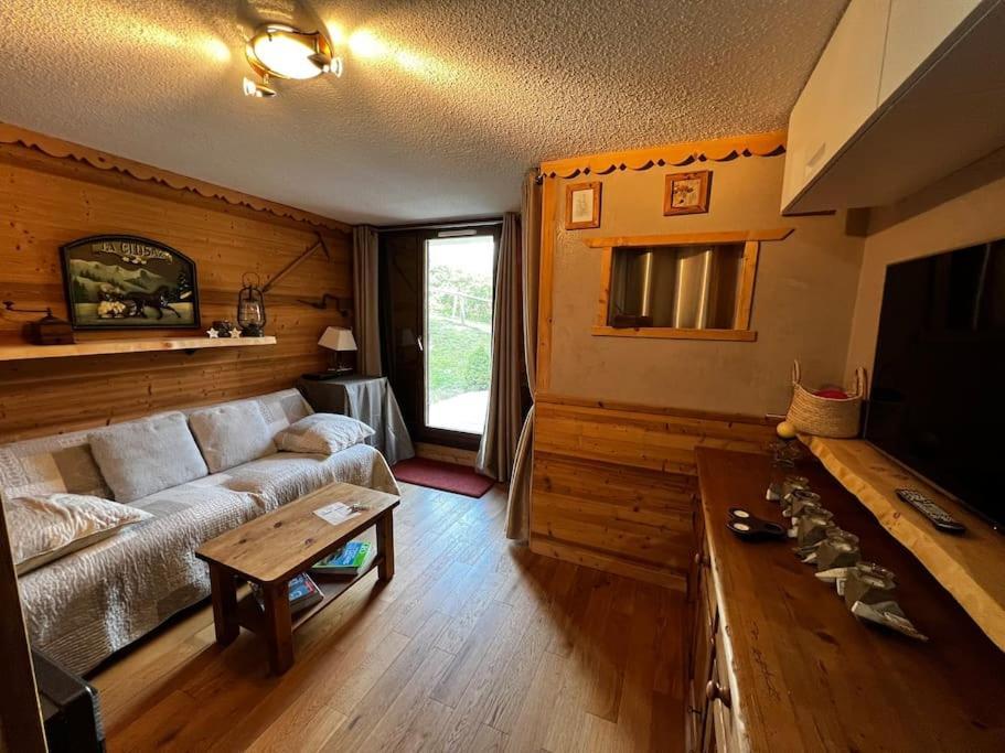 Appartement La Clusaz Avec Terrasse Sur Les Pistes De Ski 마니고 외부 사진